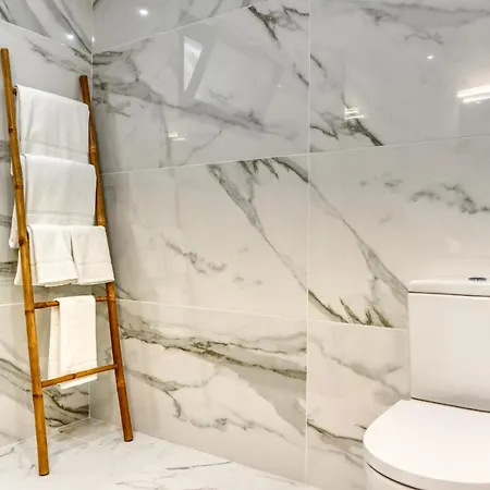 Tristao Vaz Ii, A In Madeira * Machico (Madeira)