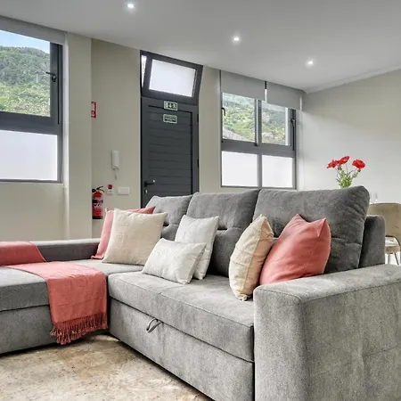 Tristão Vaz Ii, A In Madeira Machico (Madeira)